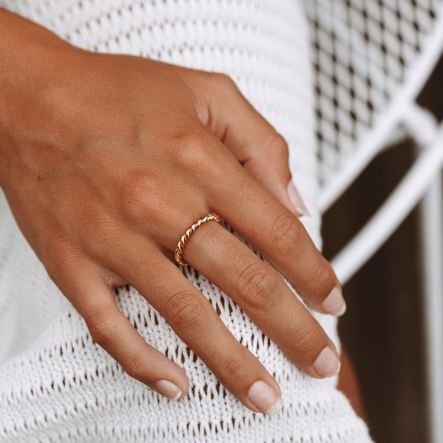 Atolea Jewelry Twisted Ring | Rings